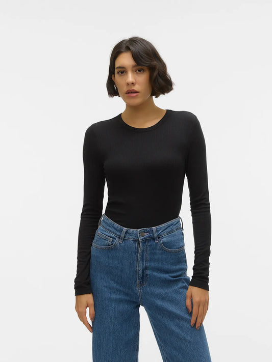 Awirwina Ls O-Neck Top